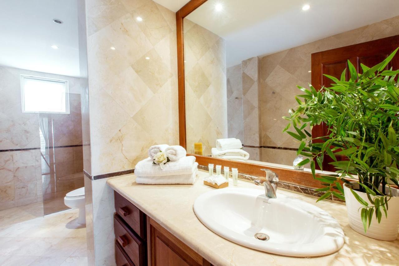 Aventura Village Los Corales Beach And Spa Punta Cana Dış mekan fotoğraf