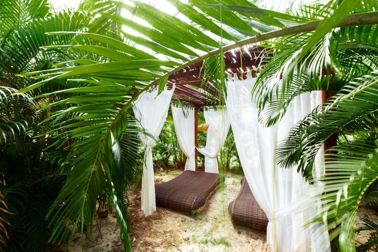 Aventura Village Los Corales Beach And Spa Punta Cana Dış mekan fotoğraf
